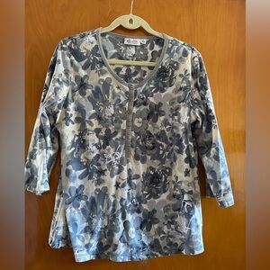 Floral Long Sleeve Top - Gray